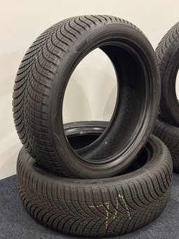 215/50 R18 celoroční Goodyear VECTOR 4SEASONS GEN-3 - 2