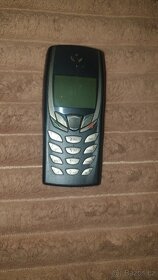 Nokia 8310,6510,6500 slide - 2