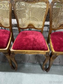 6 židlí po nové renovaci - 2