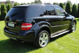 Mercedes Benz ML W164 rozšířené tuning lemy blatníků - 2