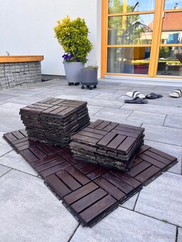 Ikea zahradní stůl+venkovní podlaha - 2
