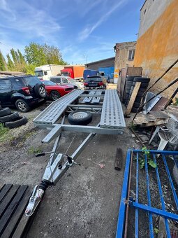 Prodám přepravník aut vlek lafetu BORO CDP Schválení typu: e - 2