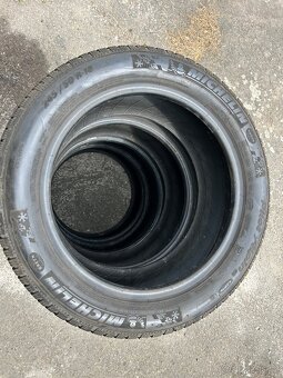 Pneu Michelin 245/50R18 XL - 2