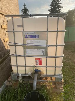 IBC nádrž 1000 l - 2