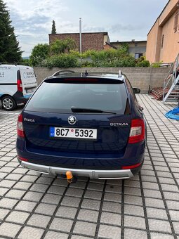 Prodám ŠKODA OCTAVIA SCOUT - 2