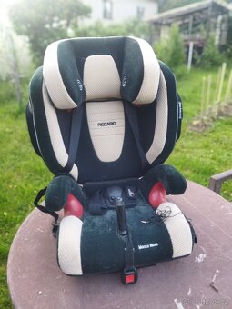 Autosedačka recaro - 2