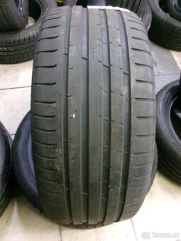 245/40 R19 NOKIAN (4,5mm) č.15411/b10 - 2