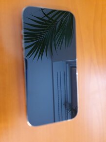 iPhone 14 Pro 256GB Gold - 2