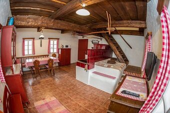 5.-12.7. chalupa Kunčice až 17 osob LAST MINUTE SLEVA 7.000 - 2