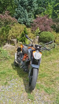 KTM 390 Duke - 2