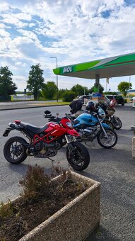 Ducati hypermotard 1100 S - 2
