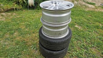Mercedes - [6.7. 2025] ALU disky 4 ks 5x112.8,5 x ET 35.Pouz - 2