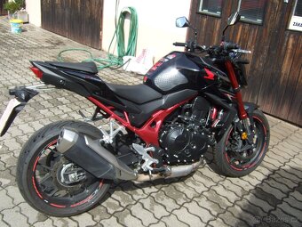 Honda Hornet 750 - 2