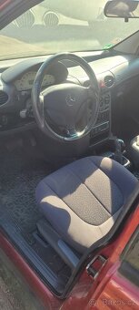 Mercedes A celý na díly s převodovkou robot - 2