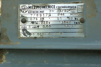 patkový asynchronní elektromotor 750 w 2840 otáček - 2