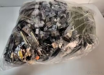 Stranger Things Upside Down 75810 - 2