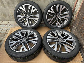 OCTAVIA IV R18 NOVÁ LETNÍ SADA LERNA 225/45/18 91Y DOT2025 - 2