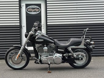 H-D Dyna Super Glide - 2