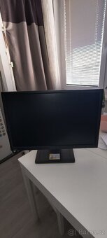 Starší herní počítač - 2