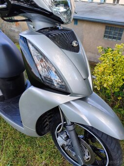 Kymco People 300GTi CZ TP - 2