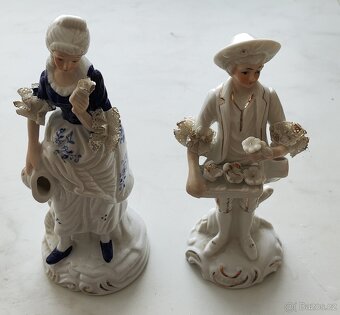 Prodám Porcelánové sošky – Prodavač květin & Dáma se džbánke - 2