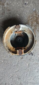 Brzdový štít Jawa pérák - 2