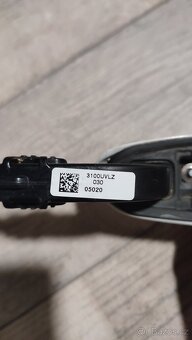 Dveřní klika ford mustang 15+ - 2