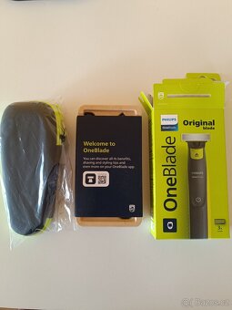Zastřihovač vousů Philips OneBlade - 2