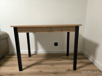 Jídelní rozkládací stůl 60x100cm - 2