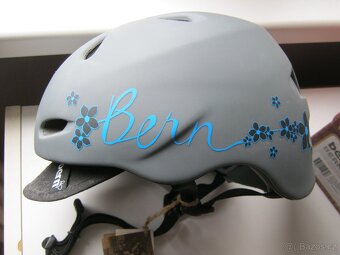 Nová dámská helma BERN Berkeley vel. S (54-55,5cm) - 2