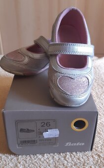 Dívčí střevíčky – vel 26, Baťa - 2