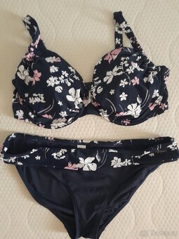 Dvojdílné plavky - 2