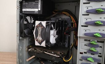 Herní PC (i3-10100, 16 GB RAM, AMD RX 580 8 GB) - 2