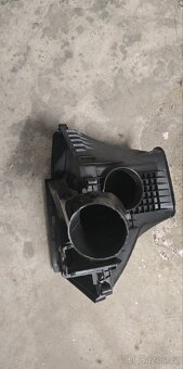 Dodge challenger charger air box - 2