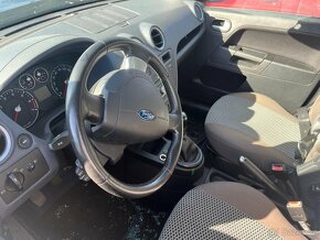 Ford Fusion 1,4i 59kw FXJA - 2