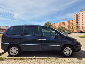 Citroën C8 - 2
