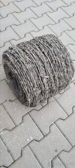 Ostnatý drát pozink - 2