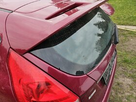 Dveře plus křídlo ford fiesta 2009- - 2
