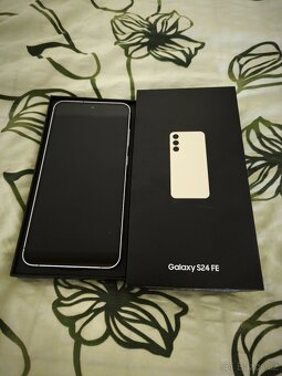 NOVY SAMSUNG S24 FE 8/128GB. ZARUKA. - 2