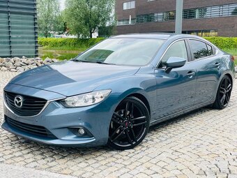 Mazda 6 2.0i BENZÍN AUT SENZORY VÝHŘEV SERVISKA KOLA R20 - 2
