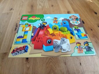 LEGO Duplo 10895 Lucy a navstevnici z planet - 2