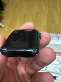 Apple Watch SE (Gen 2) 44mm Midnight - 2