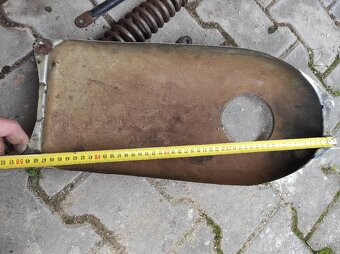 Kryt nádrže ČZ 175 předválka - 2