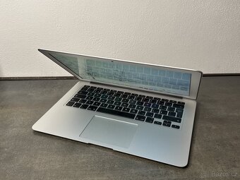 MacBook Air 13" 2015 128GB / i5 / 8GB - DPH - 2