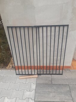 Zábrana pro děti nebo domácí mazlíčky - 2