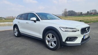 Volvo V60Cross Country D4 - 2