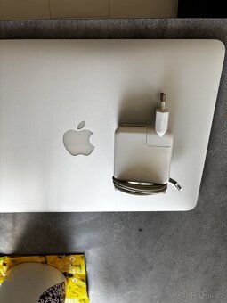 MacBook Air 2017 - 2