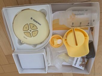Odsávačka mléka elektrická Medela swing - 2