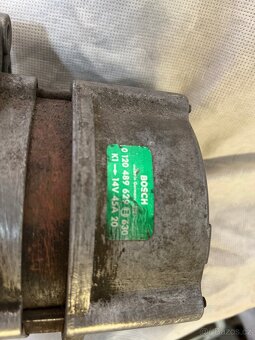 Opel Rekord E alternátor Bosch 0120489629 - 2