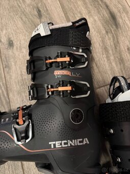 Damske lyzaky Technica vel. 38 - 2